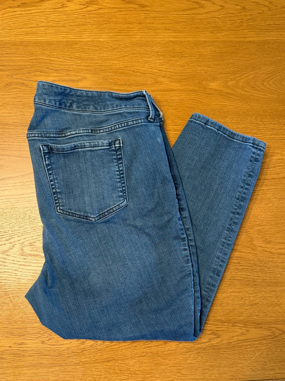 Torrid Women’s Perfect Skinny Ankle Medium/Dark Wash Denim JeansSize 22R